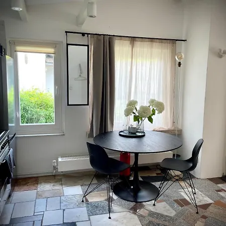 Tiny House With Charm Бремен