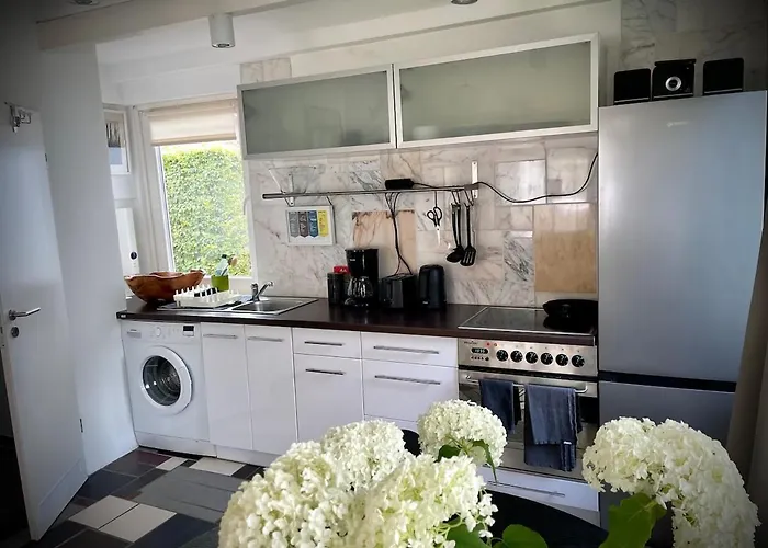 Tiny House With Charm Апартаменти Бремен